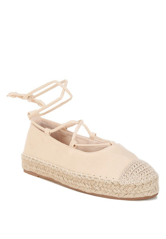 Step into Summer Style: Discover the Season's Must-Have Shoes!