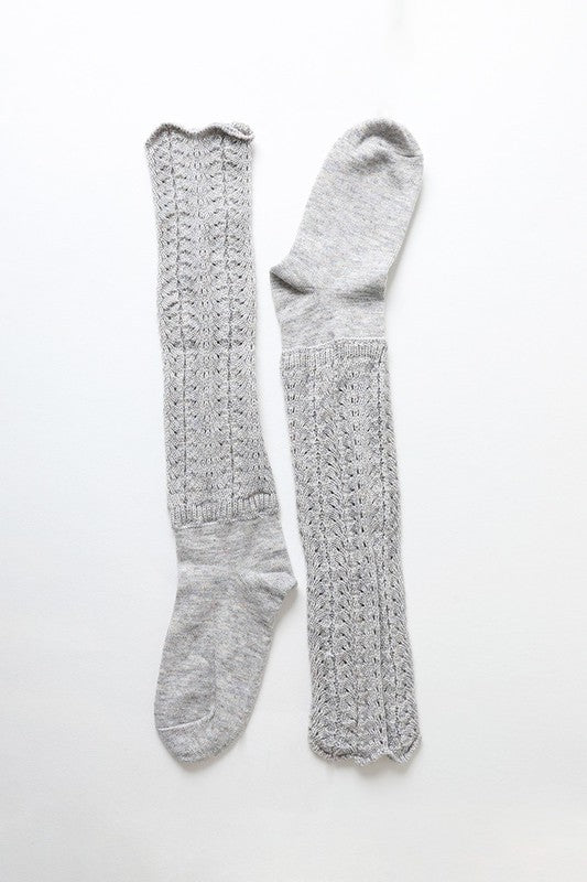 Leto Accessories Shell Stitch Crew Socks