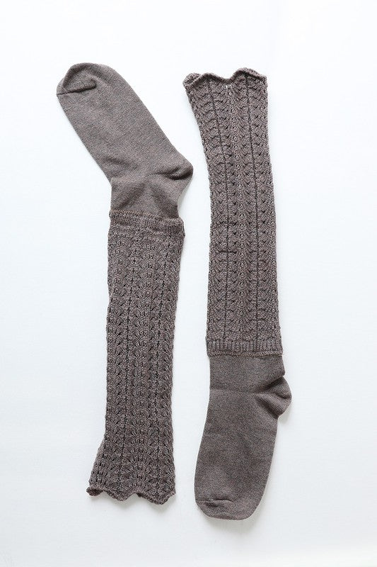 Leto Accessories Shell Stitch Crew Socks