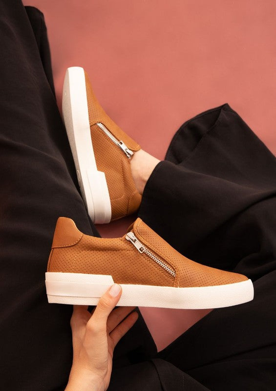 Zion Sneakers