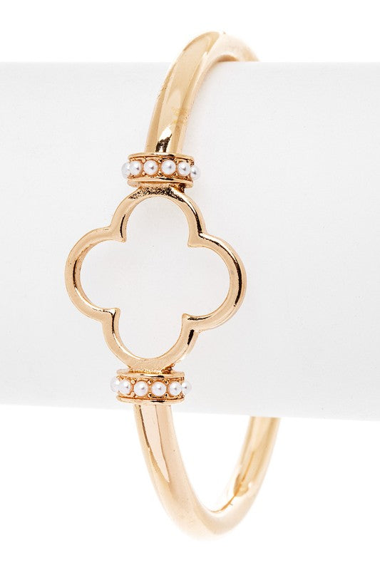 Cutout Clover Iconic Bangle