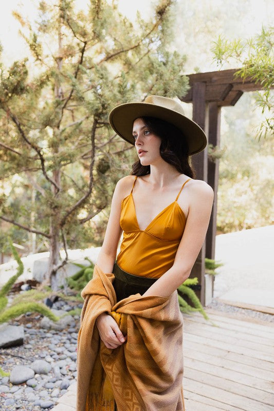 Leto Accessories Longline Satin Top