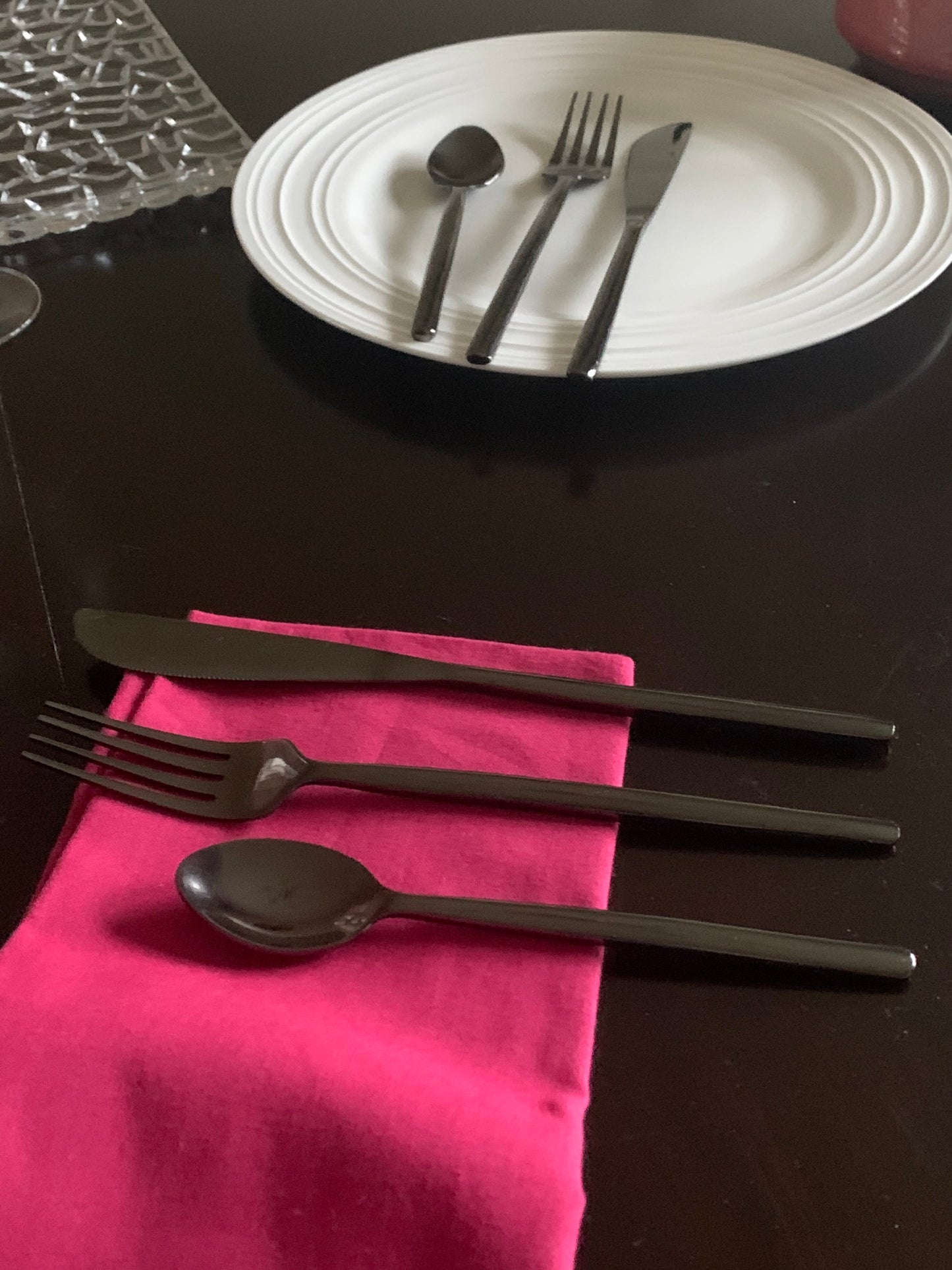 Stainless Steel Flatware 18 PC Set-Dinner knives, Dinner Forks, Teaspoons
