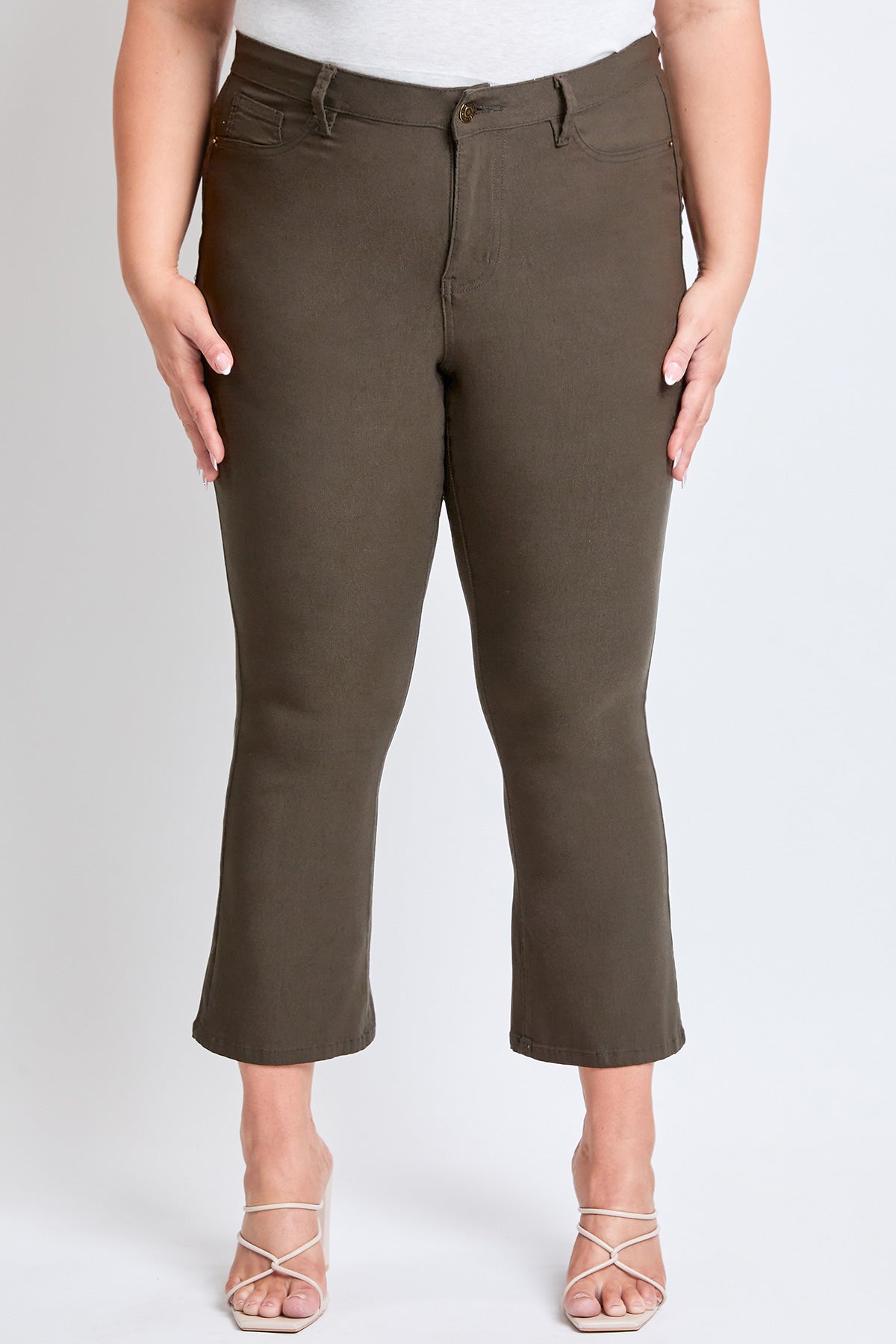 Women's Plus Hyperstretch Cropped Kick Flare Pants