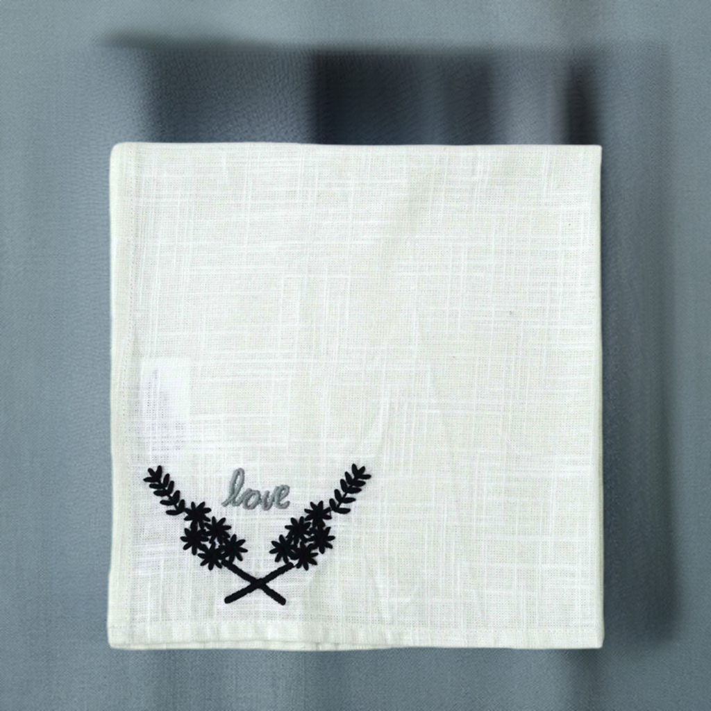 Table Cloth Napkins Set of 4 with Love Embroidery