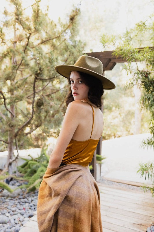 Leto Accessories Longline Satin Top