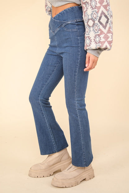 VERY J Washed Denim Stretchy Crossover Waist Leggings