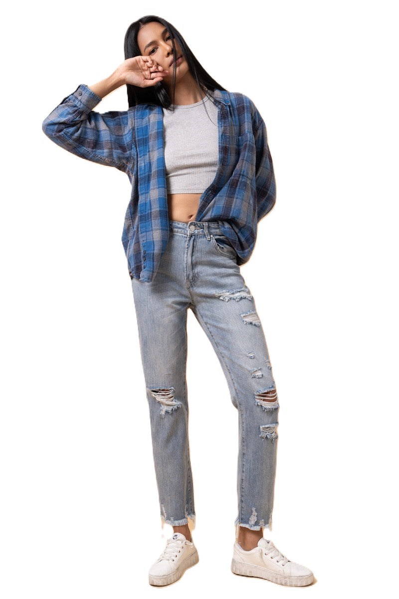 Fray Distressed Girlfriend Jeans