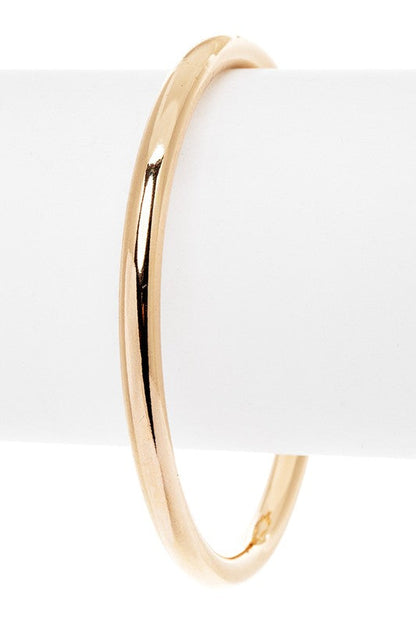 Cutout Clover Iconic Bangle
