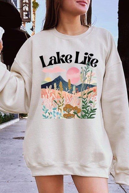 Lake Life Graphic Sweatshirt