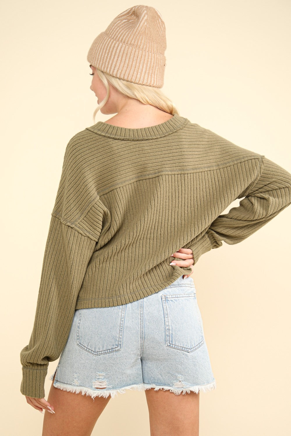 VERY J Exposed Seam Slightly stretchy V-Neck Ribbed Knit Top