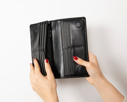 Aura Leather Universal Wallet
