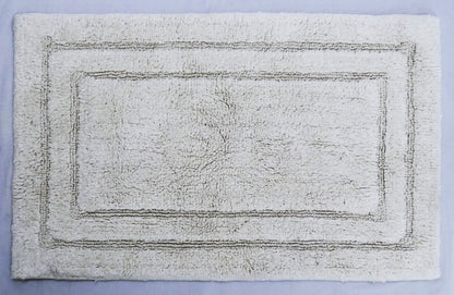 CHICOS HOME Ivory Color Plain Bath Rug 20" x 32"