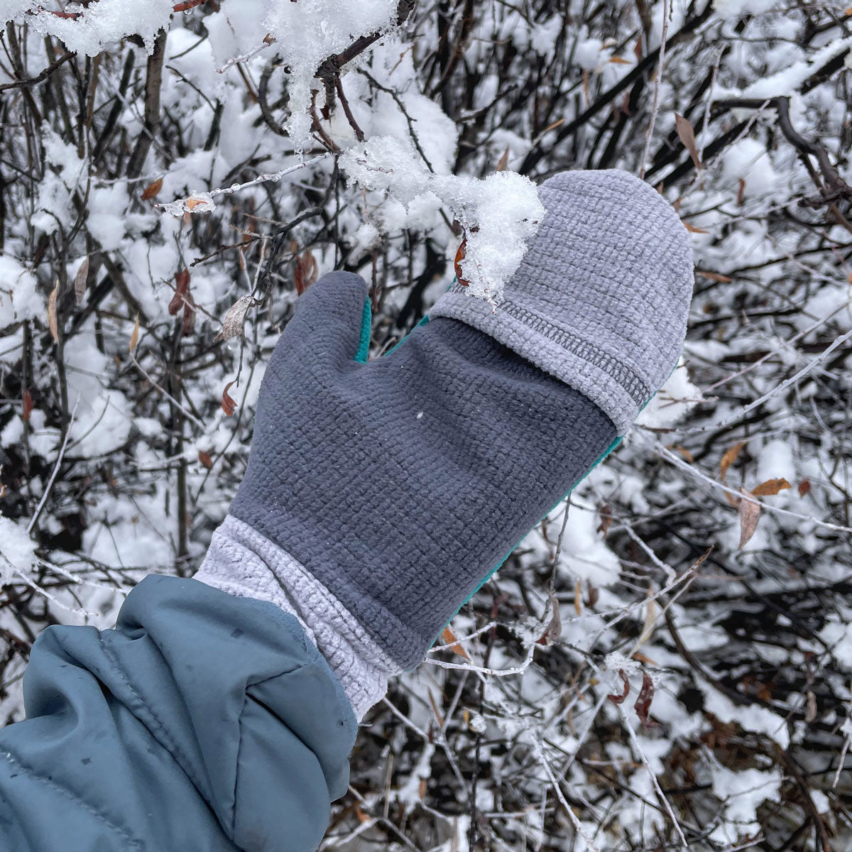 CAMP Mittens