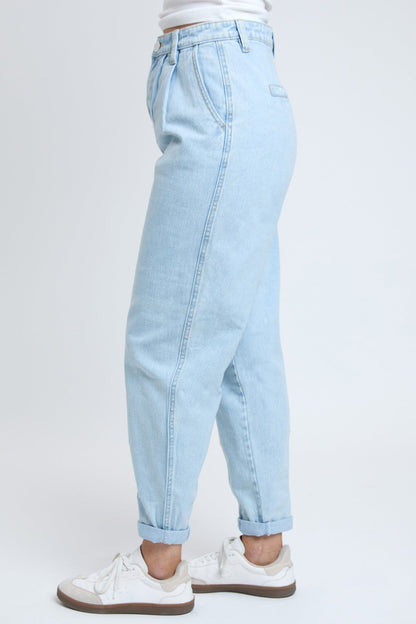 Women's Pleated Mom Jeans