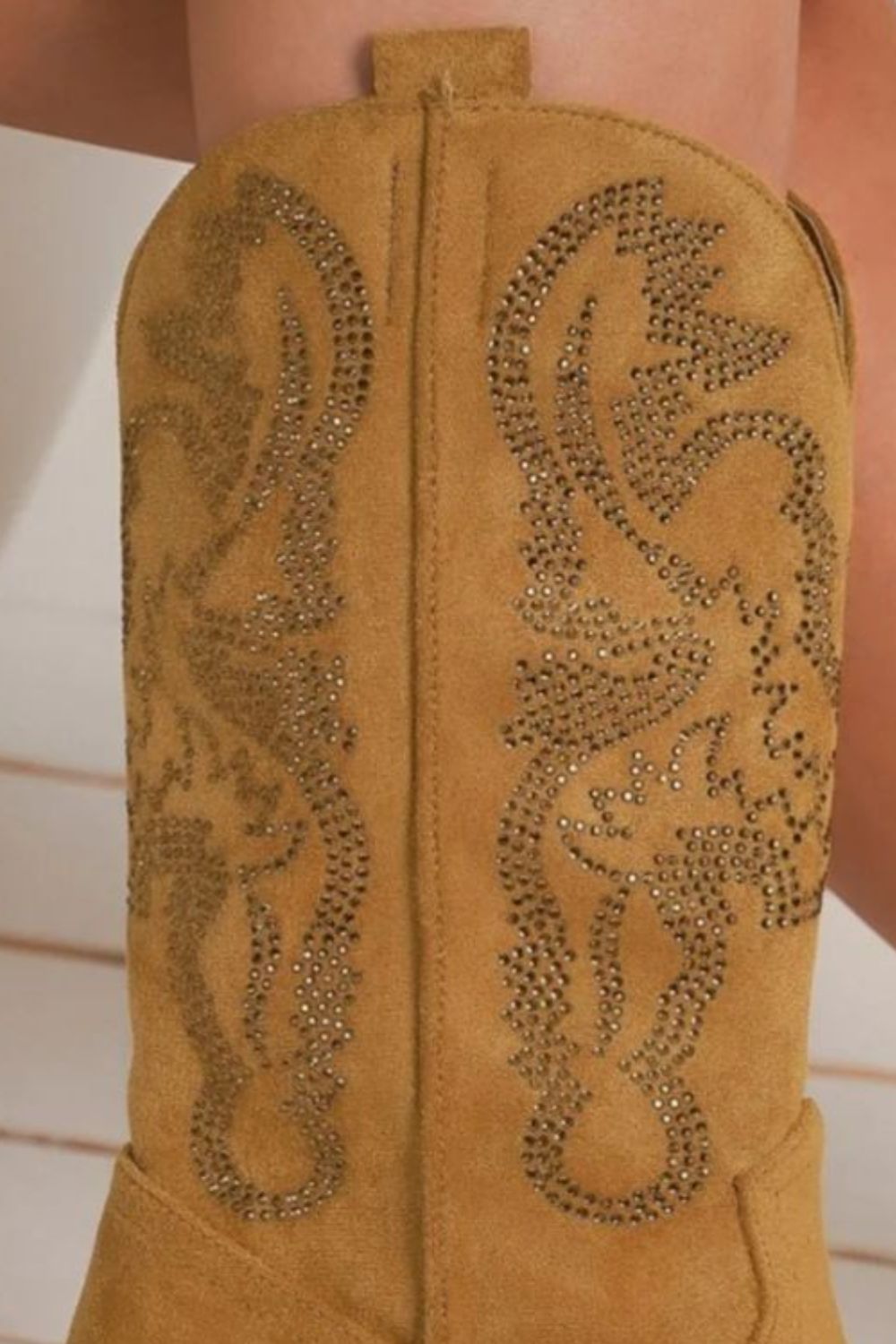 Beast Fashion Rhinestone Detail Point Toe Western Cowgirl Boots