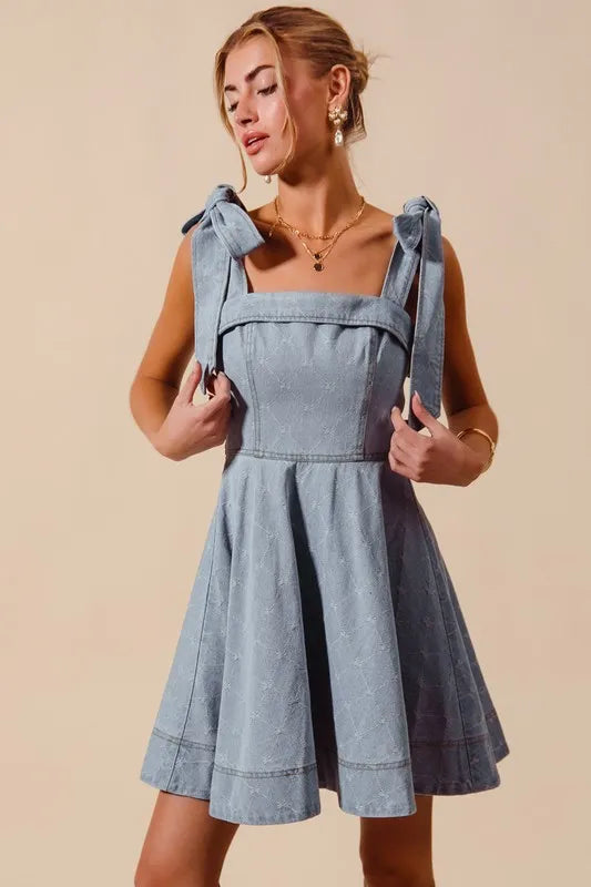 SO ME A Line Fit and Flare Diamond Bow Ribbon Denim Dress