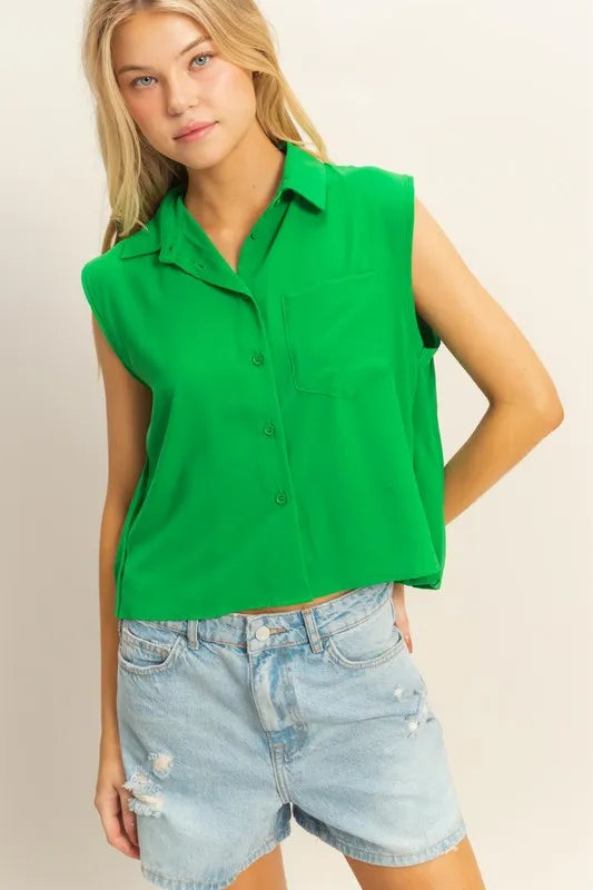 HYFVE Buttoned Front Sleeveless Collar Shirt in Green