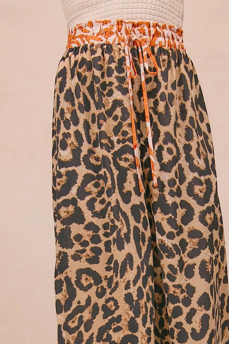 BiBi Leopard Print With Contrast Banded Wide Pants