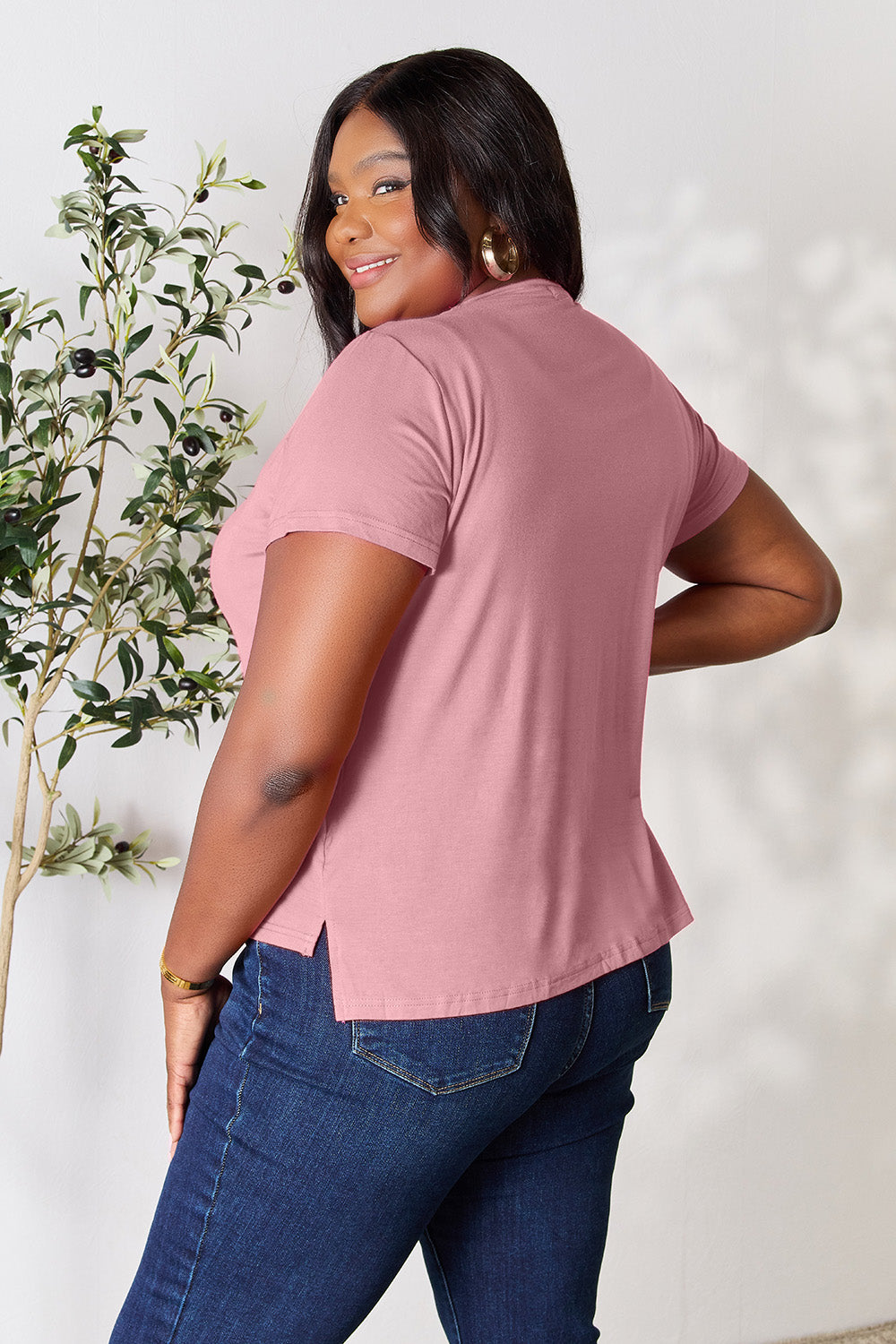 Basic Bae Full Size Round Neck Short Sleeve T-Shirt – Soft & Slightly Stretchy, Perfect for Everyday Wear