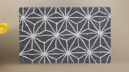 CHICOS HOME Bath Rug Geometric Pattern in Grey & Ivory
